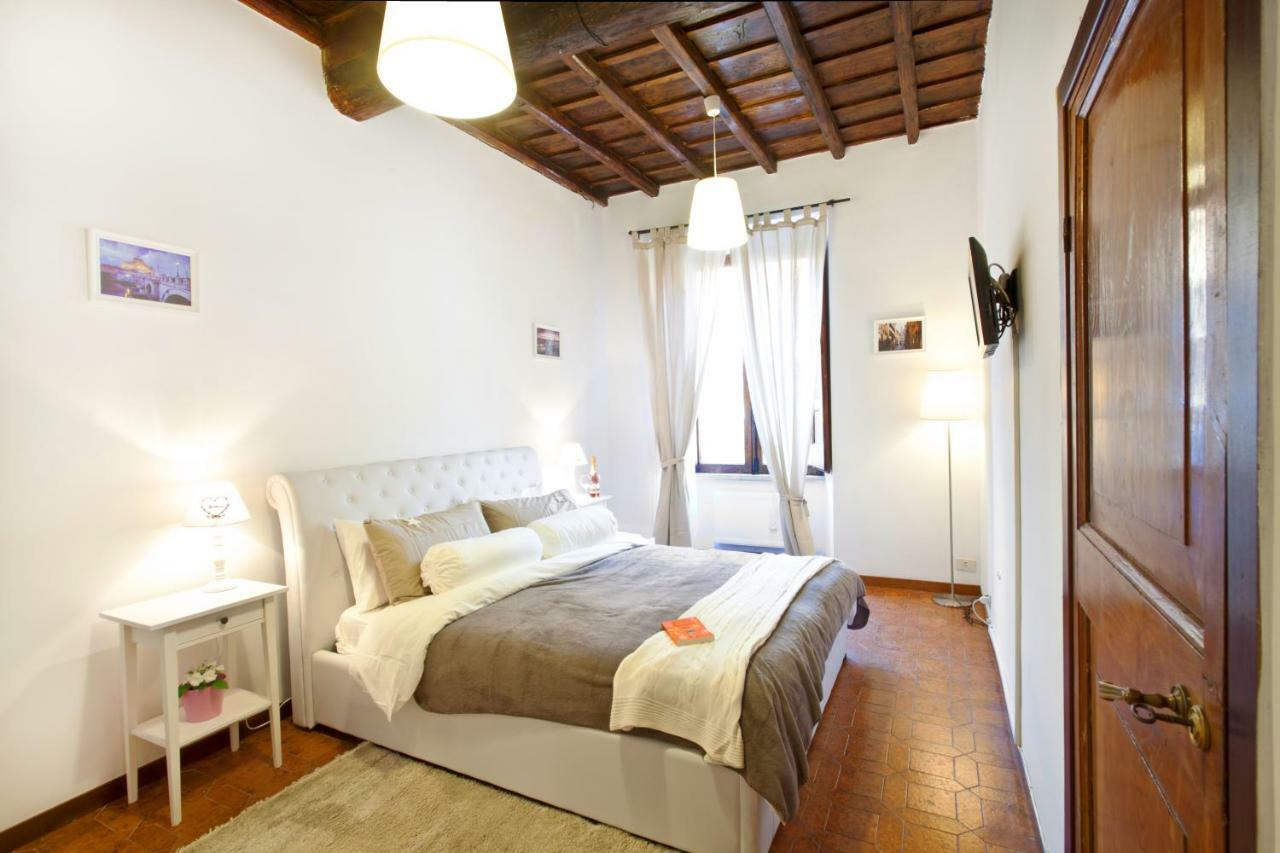 Arenula Luxury Apartment Рим Экстерьер фото