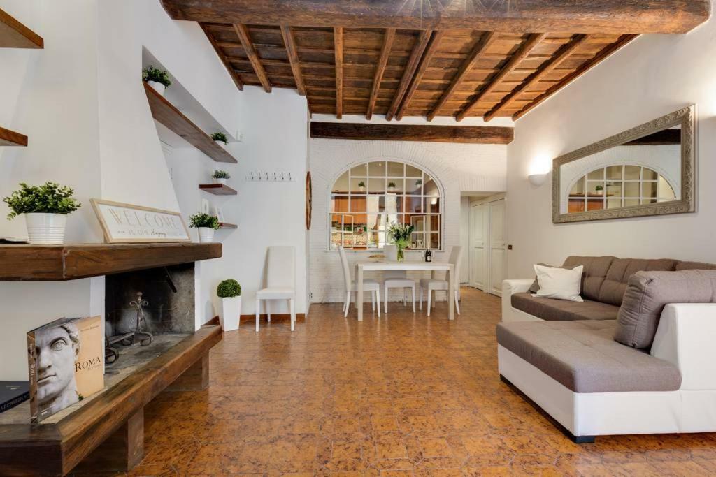 Arenula Luxury Apartment Рим Экстерьер фото