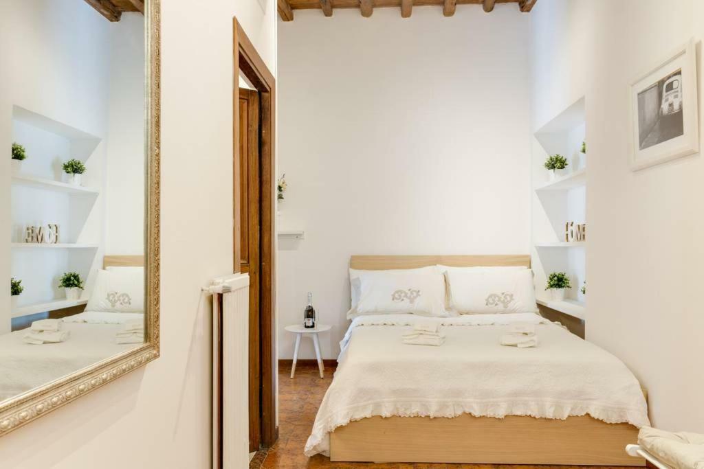 Arenula Luxury Apartment Рим Экстерьер фото