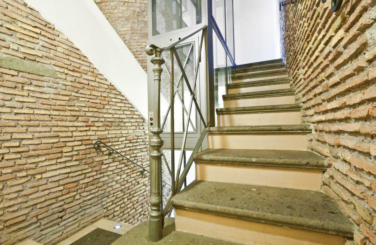 Arenula Luxury Apartment Рим Экстерьер фото